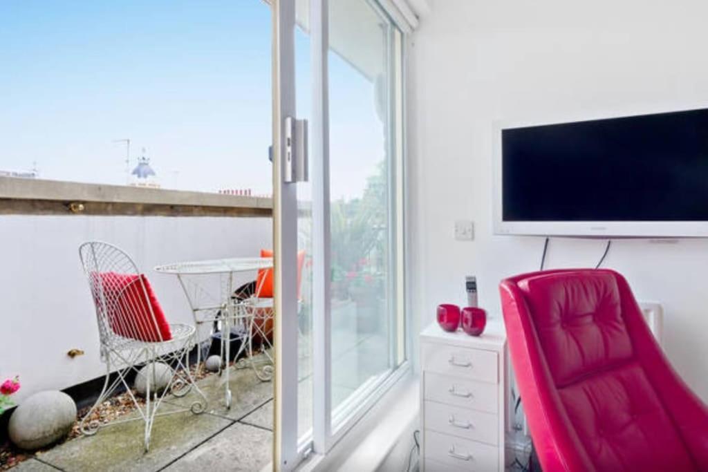 Zone 1! 2 Bed Duplex Apartment! Лондон Экстерьер фото